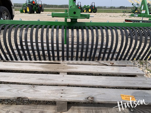 Photo of 2025 John Deere LR5072