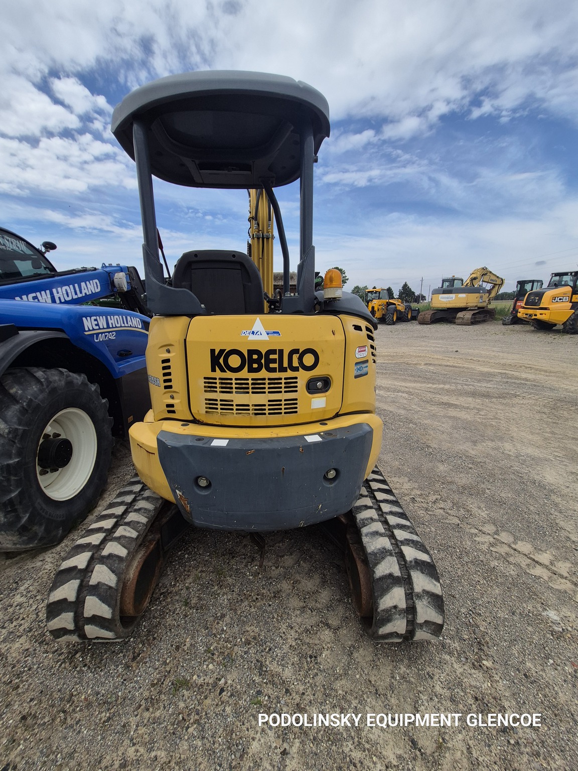 2017 Kobelco SK35SR Compact Excavators