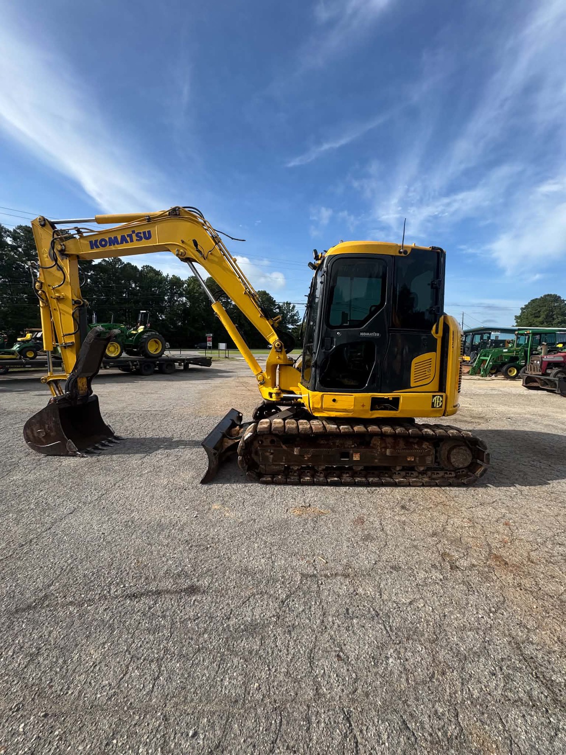 2022 Komatsu pc88mr-11