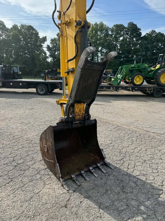 2022 Komatsu pc88mr-11