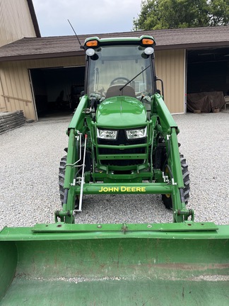 2019 John Deere 4052R - Photo3