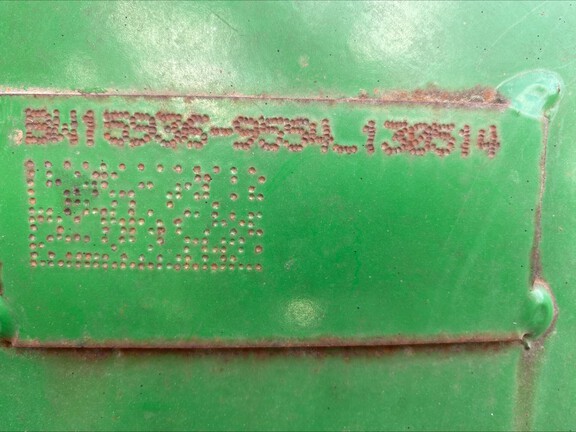 2022 John Deere 84 IN Global Bucket