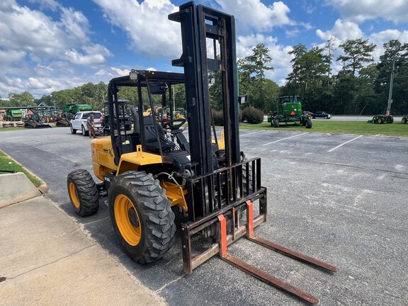 2019 JCB 930-4-4