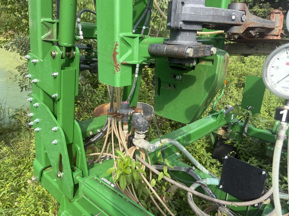 Photo of 2014 John Deere 2510H
