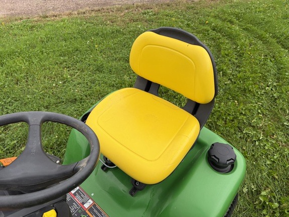 2022 John Deere X350 - Photo18