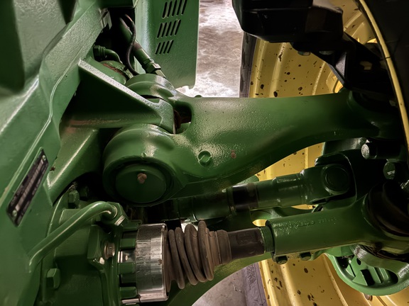 2010 John Deere 8295R (5th thumbnail)