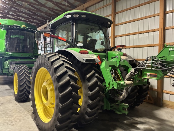 2010 John Deere 8295R (12th thumbnail)