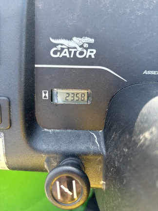 2025 John-Deere TX 4X2