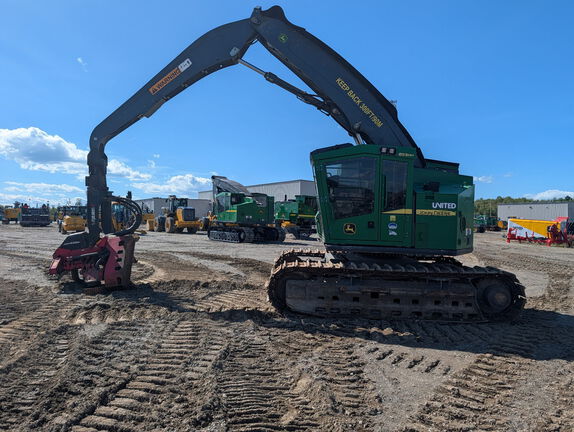2019 John Deere 853MH