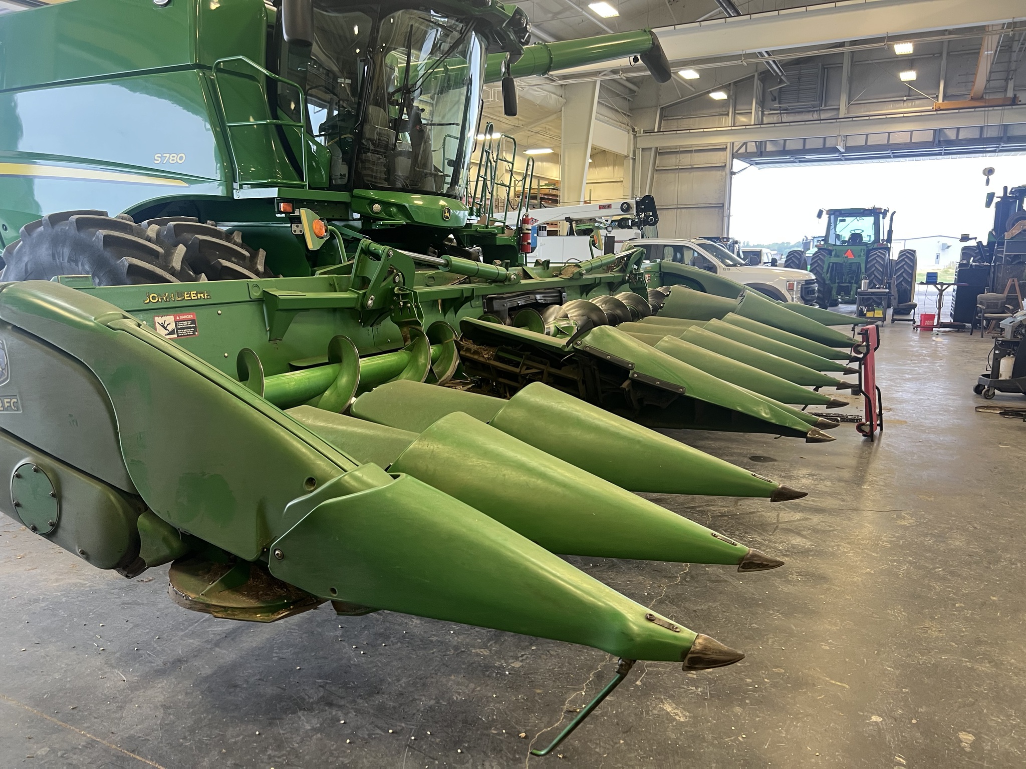 2019 John Deere 712FC