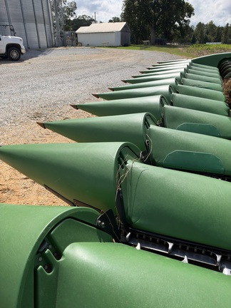 Photo of 2017 John Deere 612C