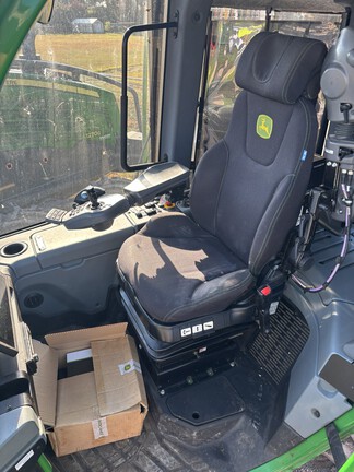 2023 John Deere 1270G