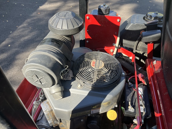 Used 2013 Ferris IS1500Z Zero Turn Mowers at Koenig Equipment in Urbana, OH - Photo5