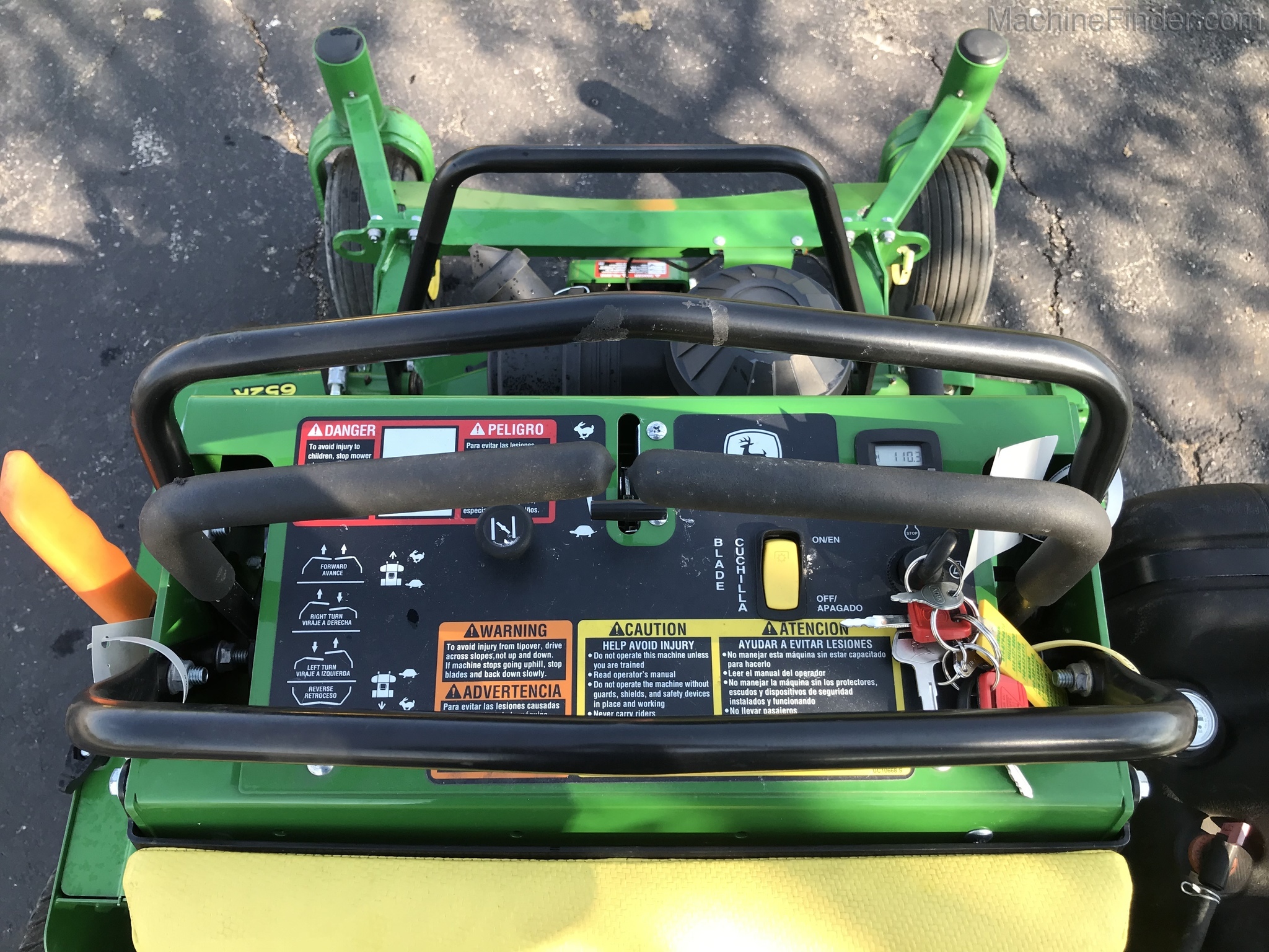 2018 John Deere 652R Image 15
