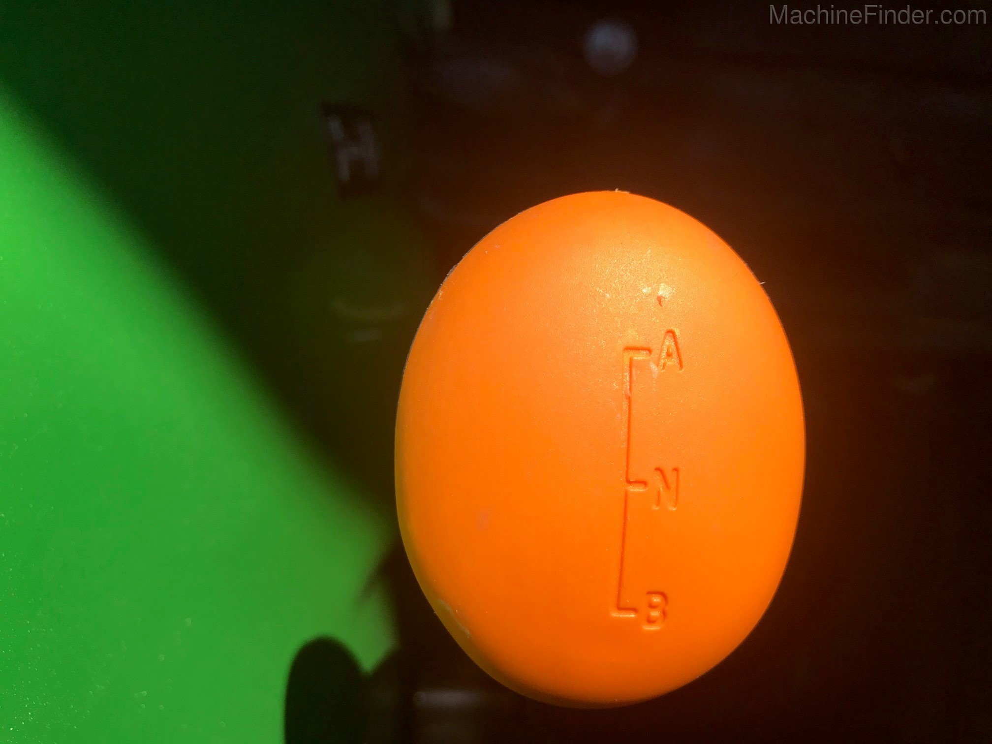 2020 John Deere 3035D Image 10