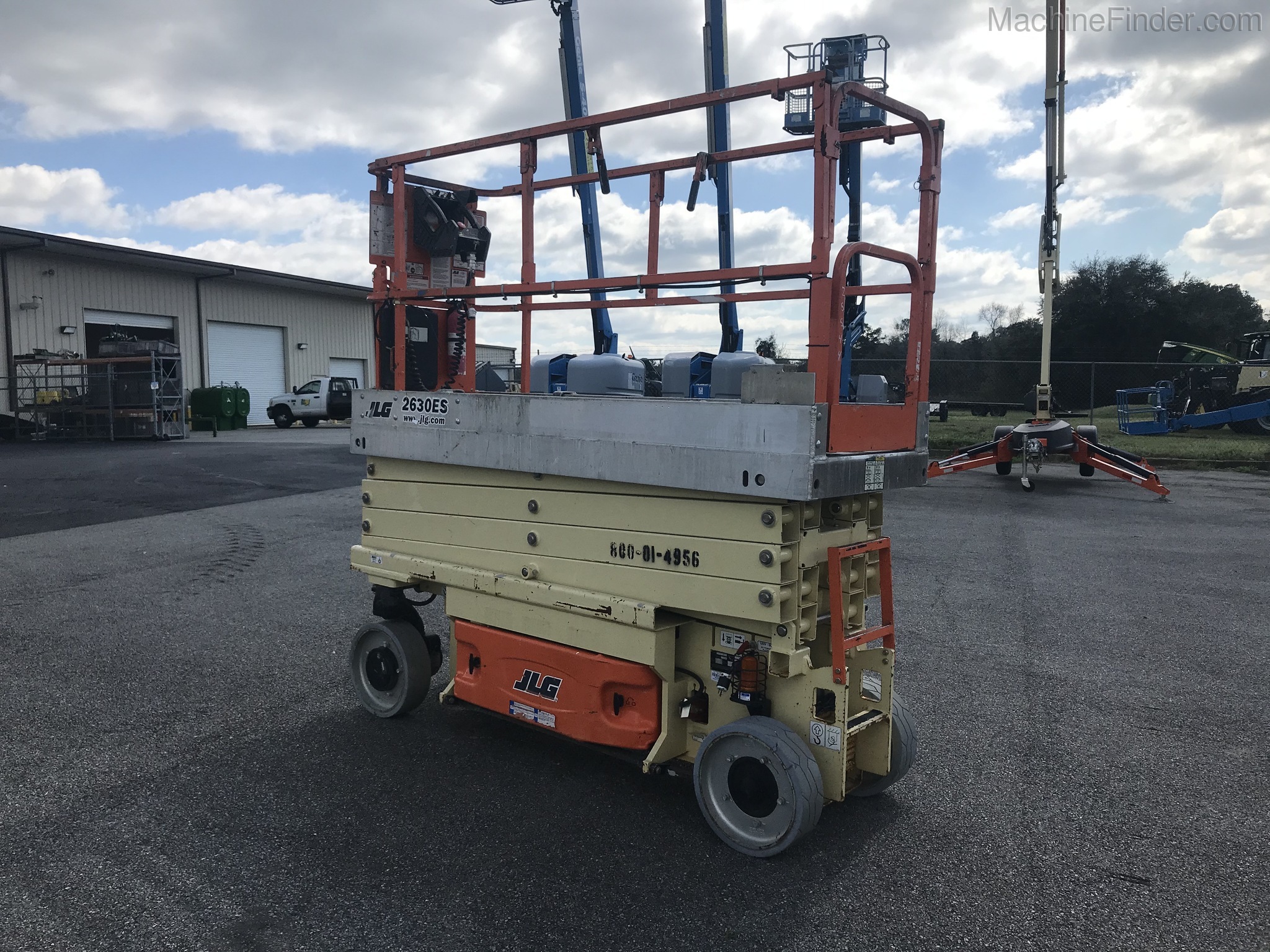 2013 JLG 2630ES Image 4