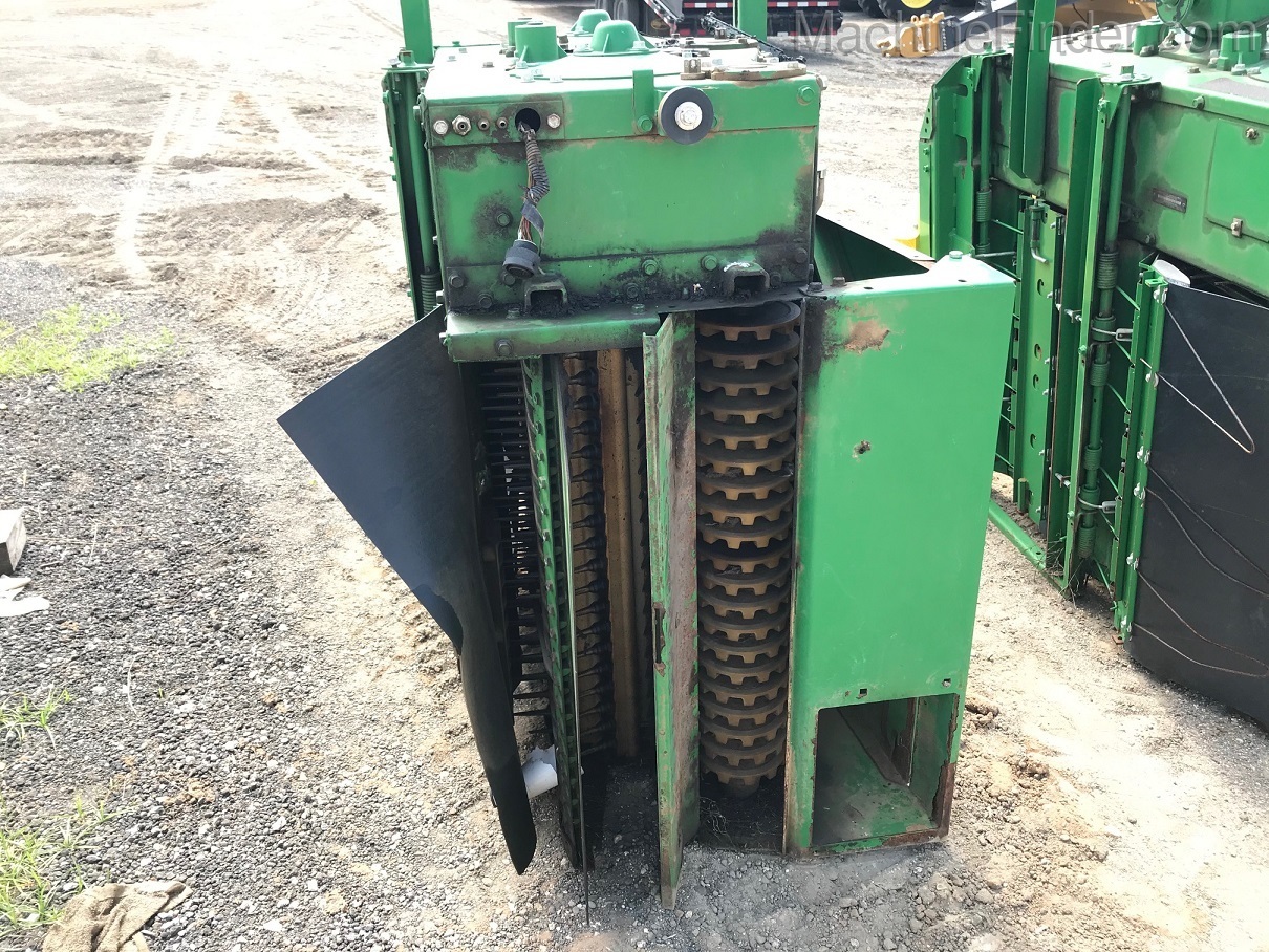 John Deere PRO16 Image 3