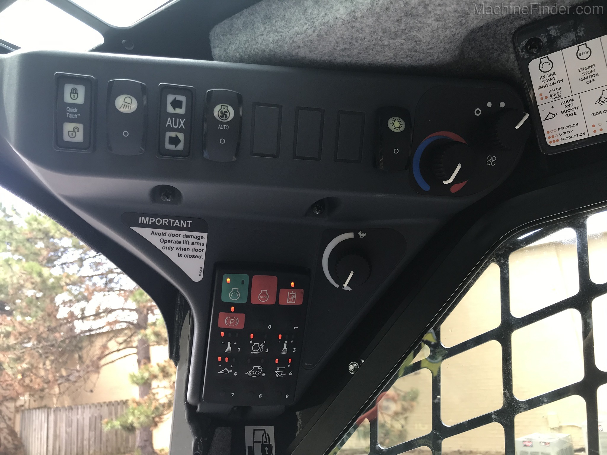 2019 John Deere 324G Image 15