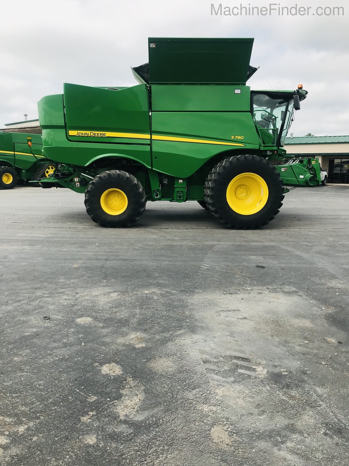 2019 John Deere S780 Image 3