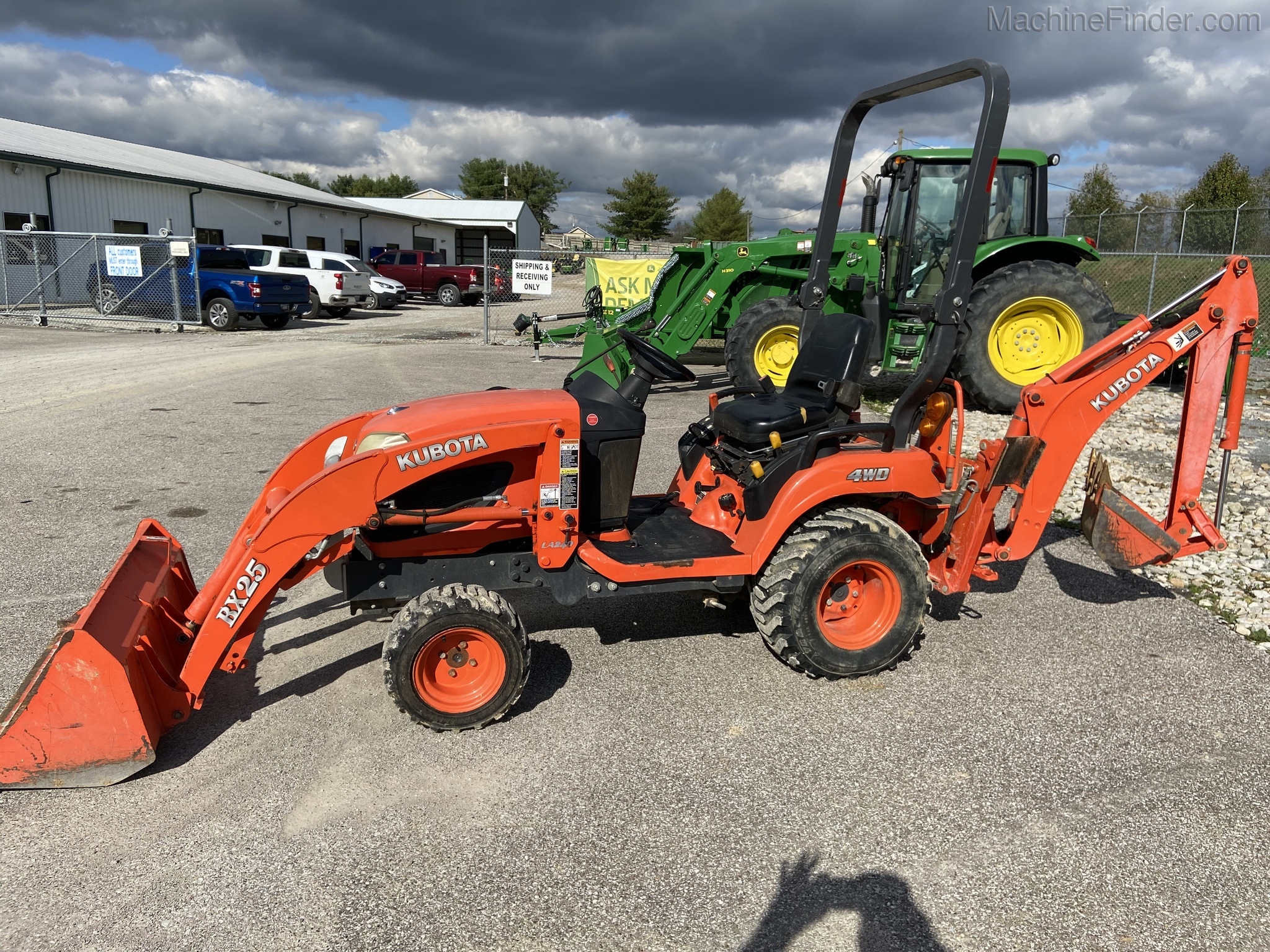 2012 Kubota BX25 Image 6