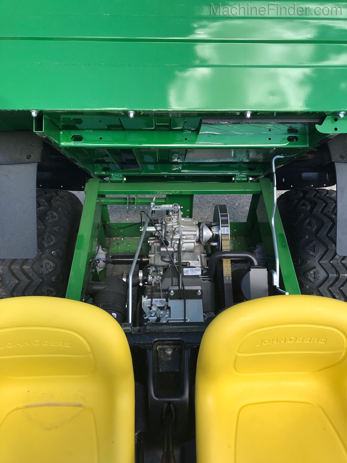 2020 John Deere TS Image 4