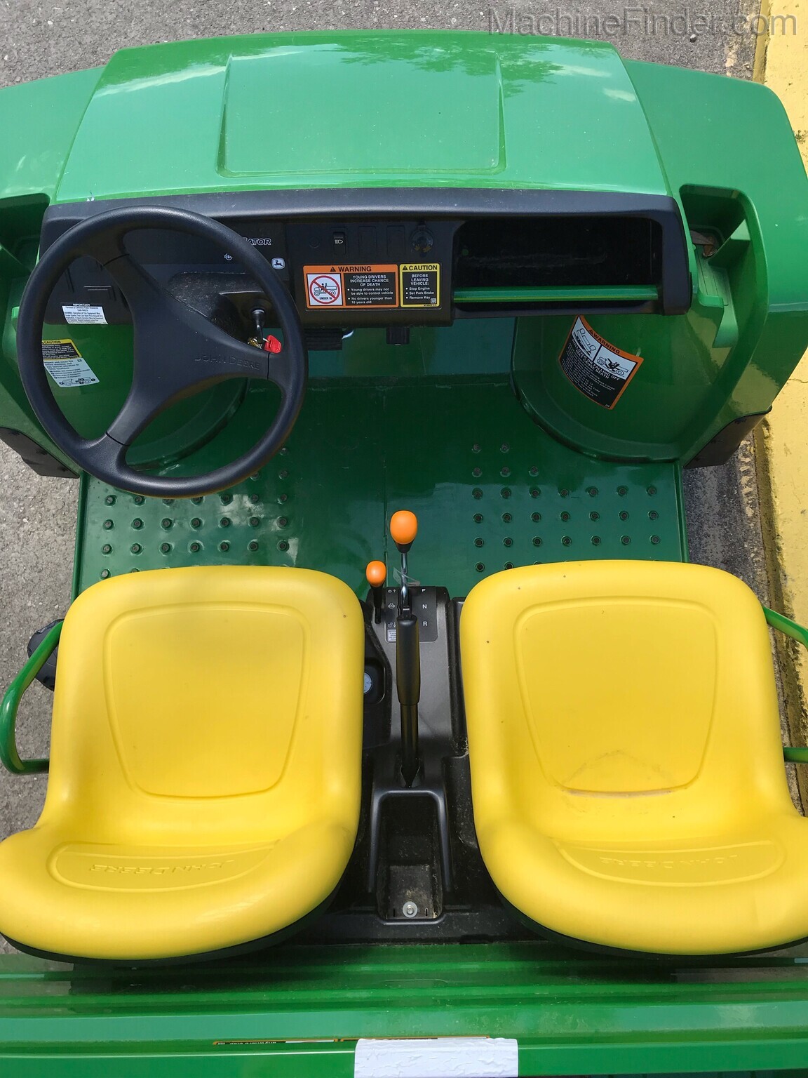 2020 John Deere TS Image 3