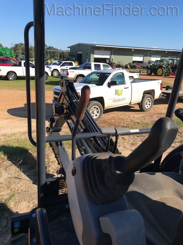 John Deere 26G Image 6