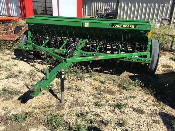 John Deere 450 Image 2
