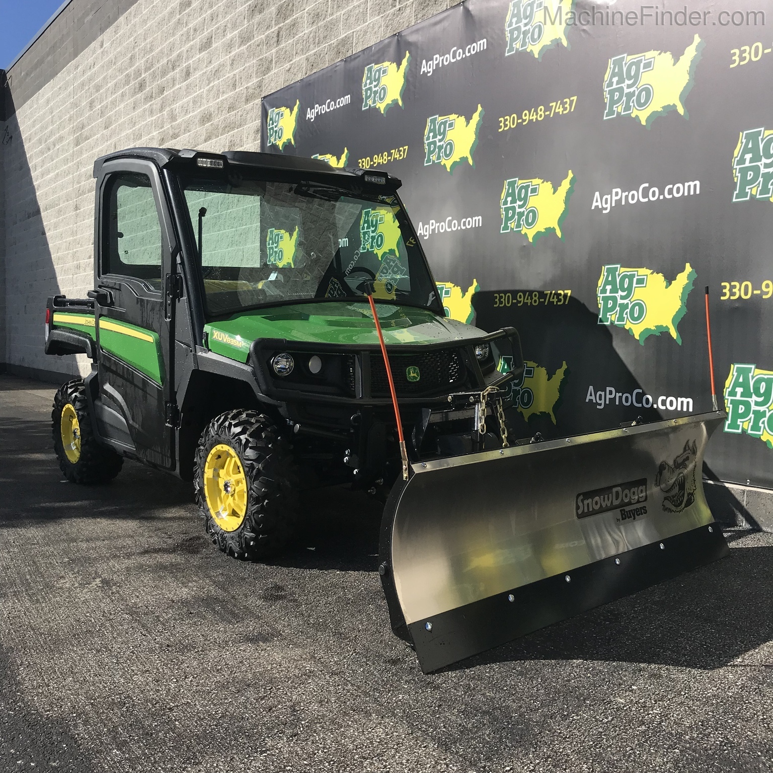 2021 John Deere 835M HVAC Image 4