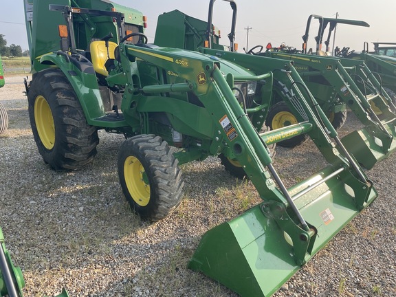 2019 John Deere 4044M Image 1