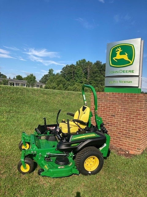 2025 John Deere Z930M Image 2