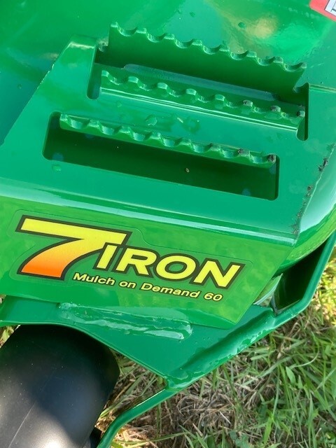 2025 John Deere Z930M Image 4