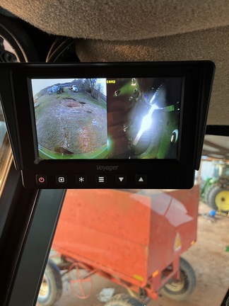 2021 John Deere CP690 Photo 9