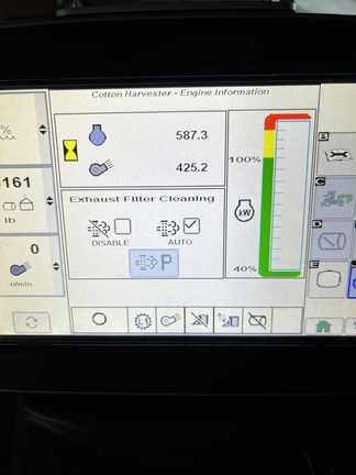 2021 John Deere CP690 Photo 10