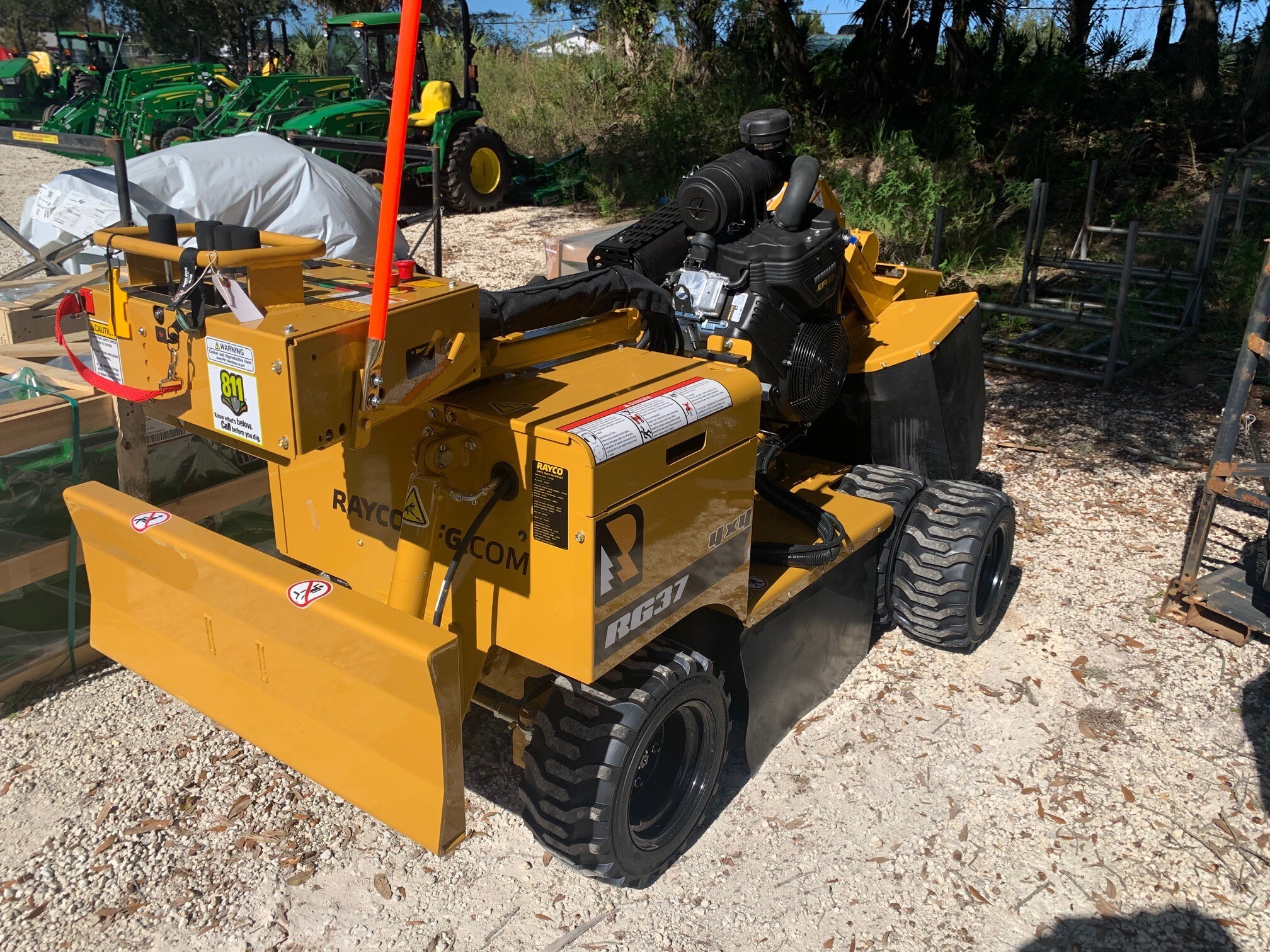 2023 Rayco RG35 Image 5