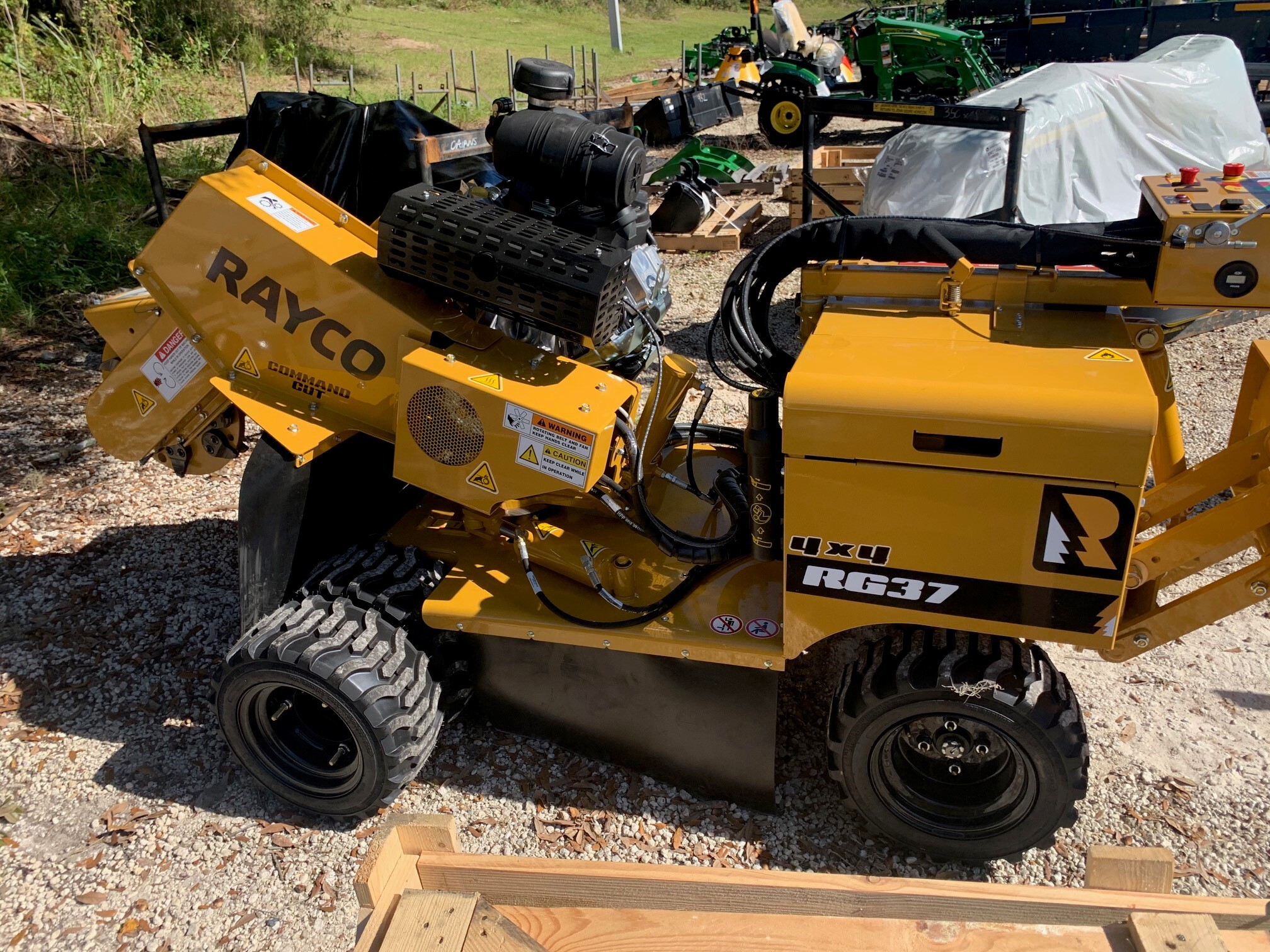 2023 Rayco RG35 Image 8