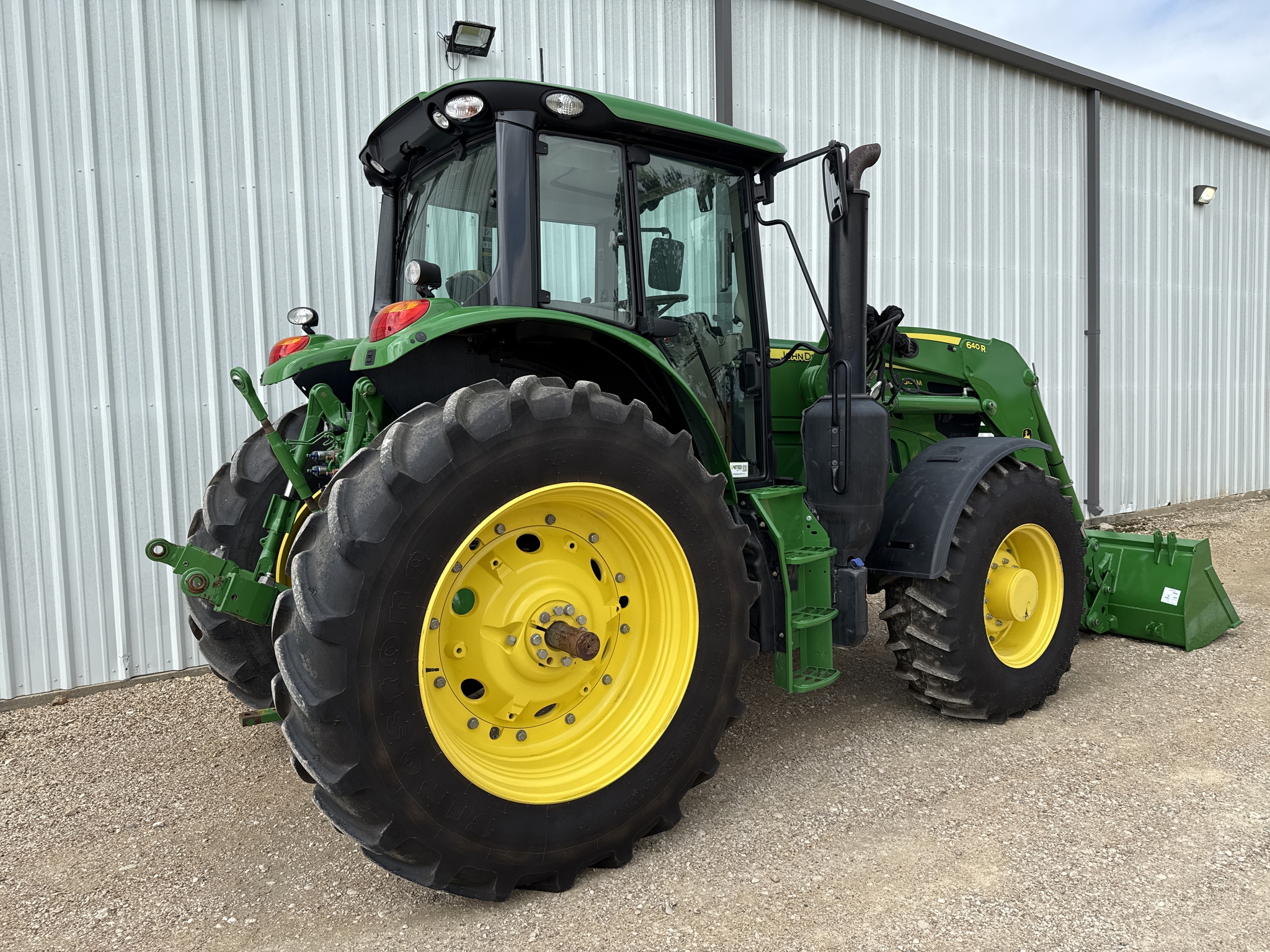 2023 John Deere 6155M Image 7