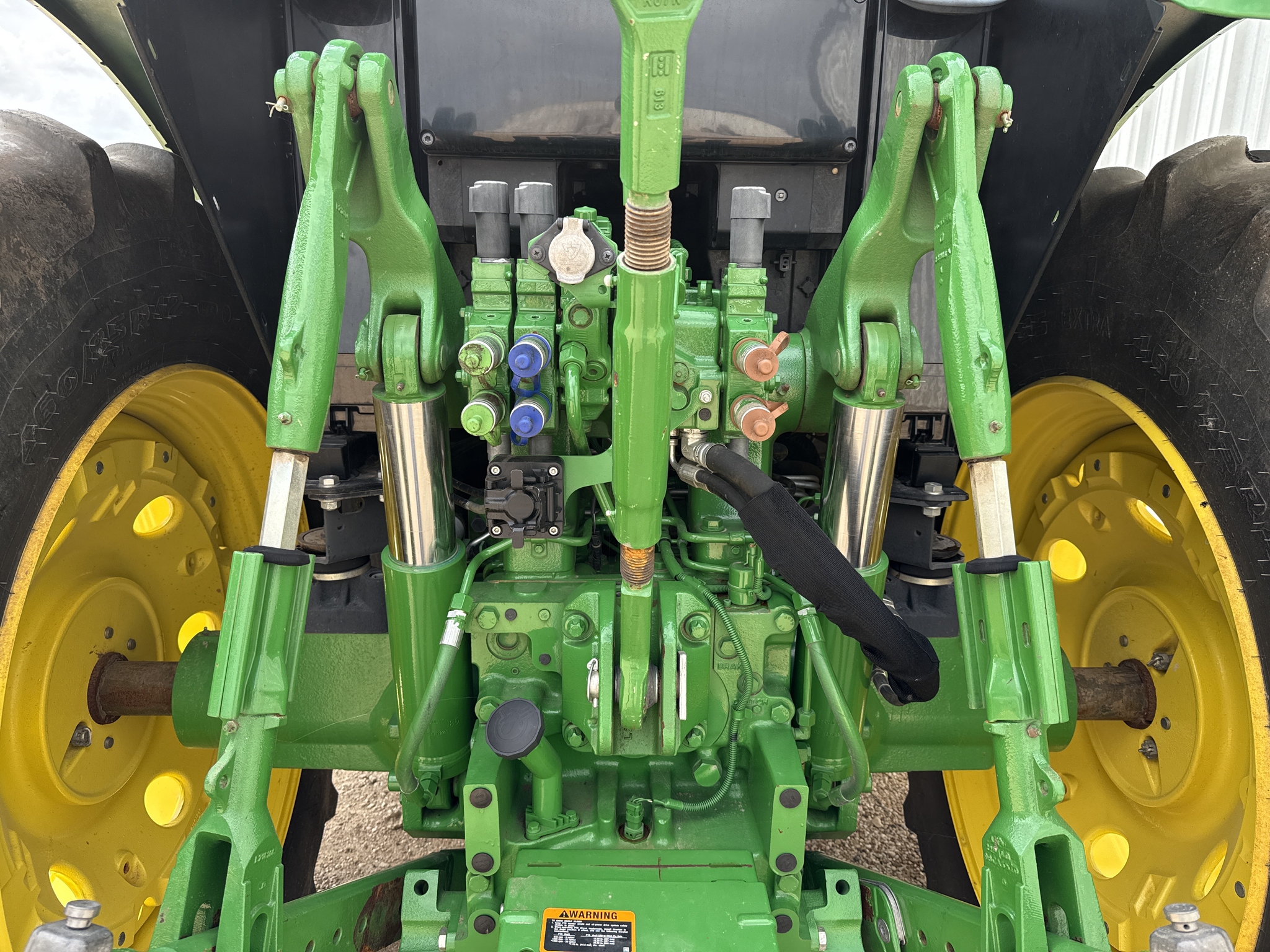 2023 John Deere 6155M Image 20