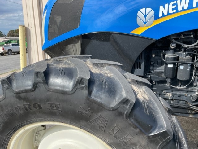 2015 New Holland TS6.120 T4B at Heritage Tractor in Harrison, AR