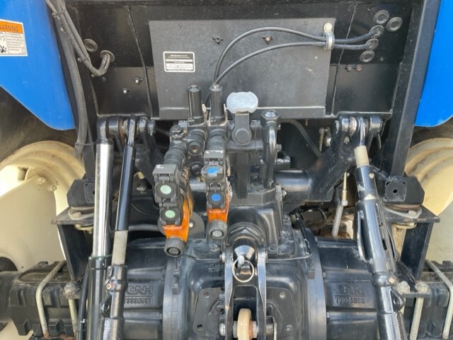  2015 New Holland TS6.120 T4B at Heritage Tractor in Harrison, AR