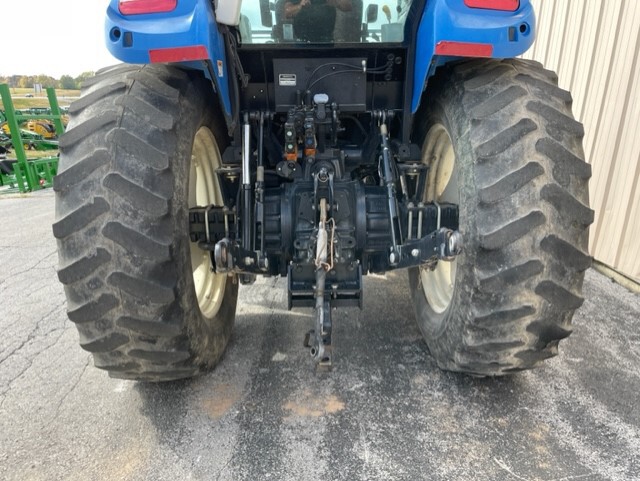  2015 New Holland TS6.120 T4B at Heritage Tractor in Harrison, AR