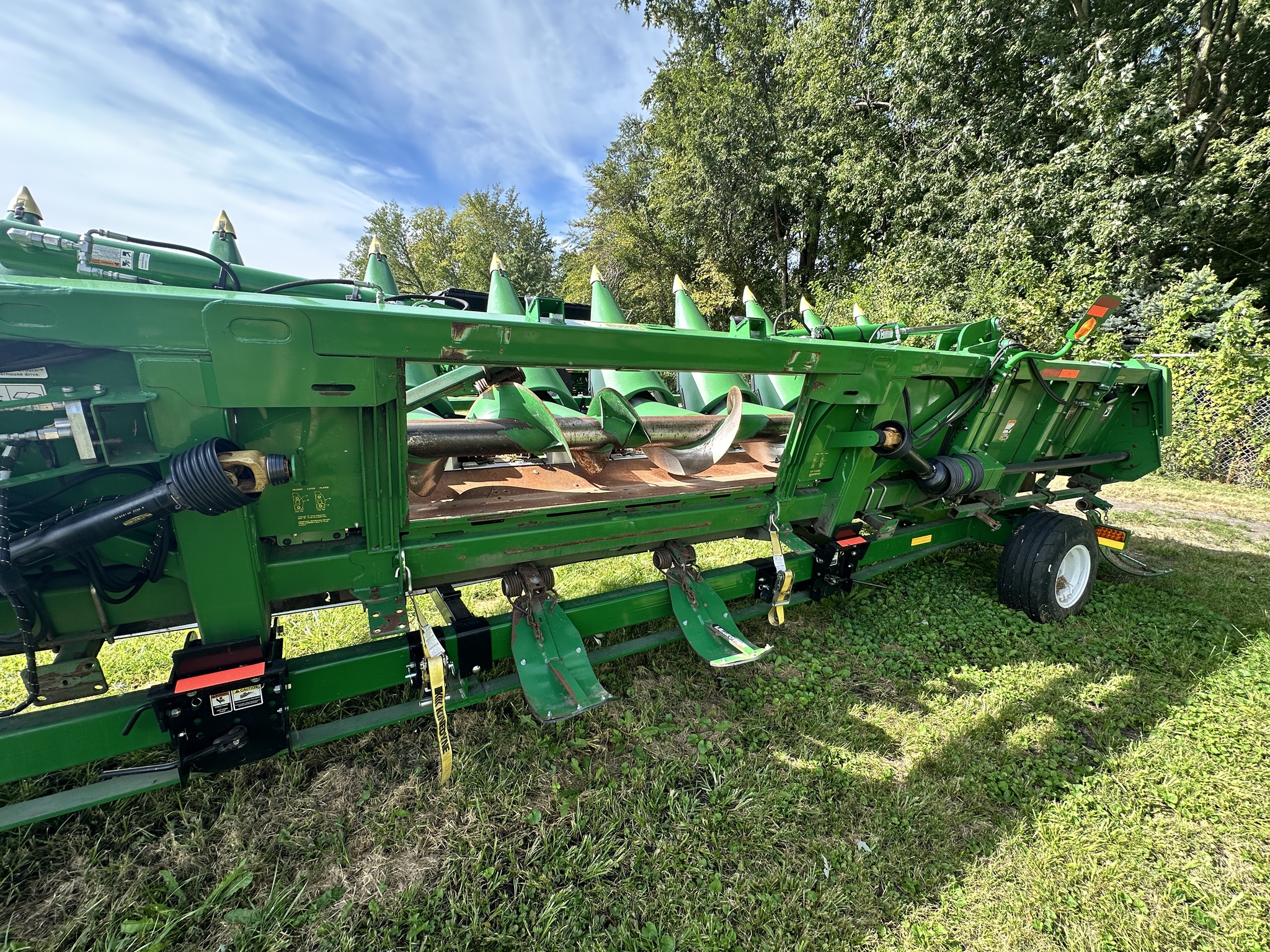  2016 John Deere 612FC at Heritage Tractor in Pontiac, IL