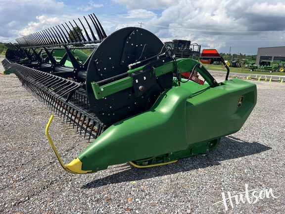 Photo of 2023 John Deere RD40F