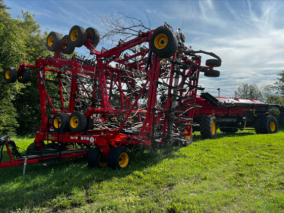 Photo of 2024 Vaderstad 8412