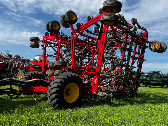 2024 Vaderstad 8412