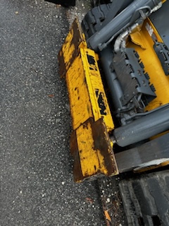 2020 John Deere 333G Image 5