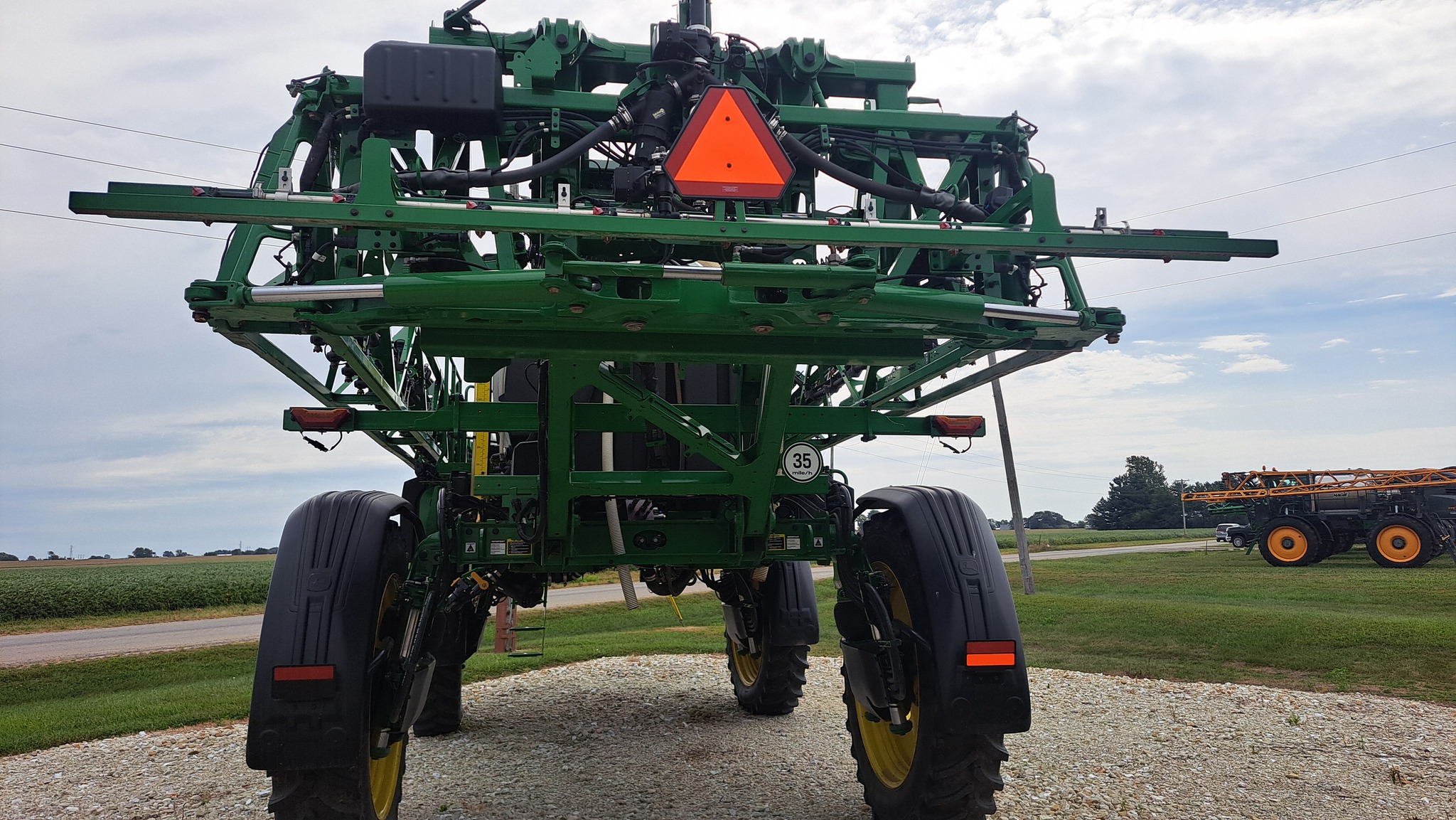  2022 John Deere 410R at Heritage Tractor in Galesburg, IL