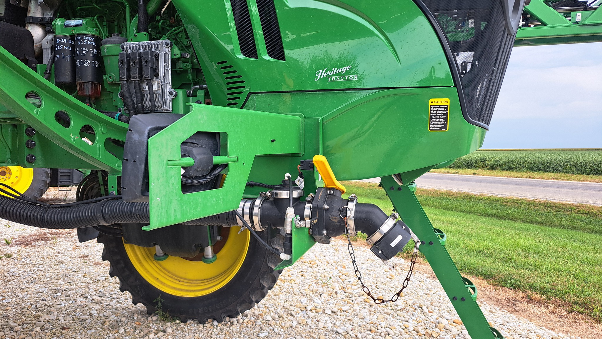  2022 John Deere 410R at Heritage Tractor in Galesburg, IL