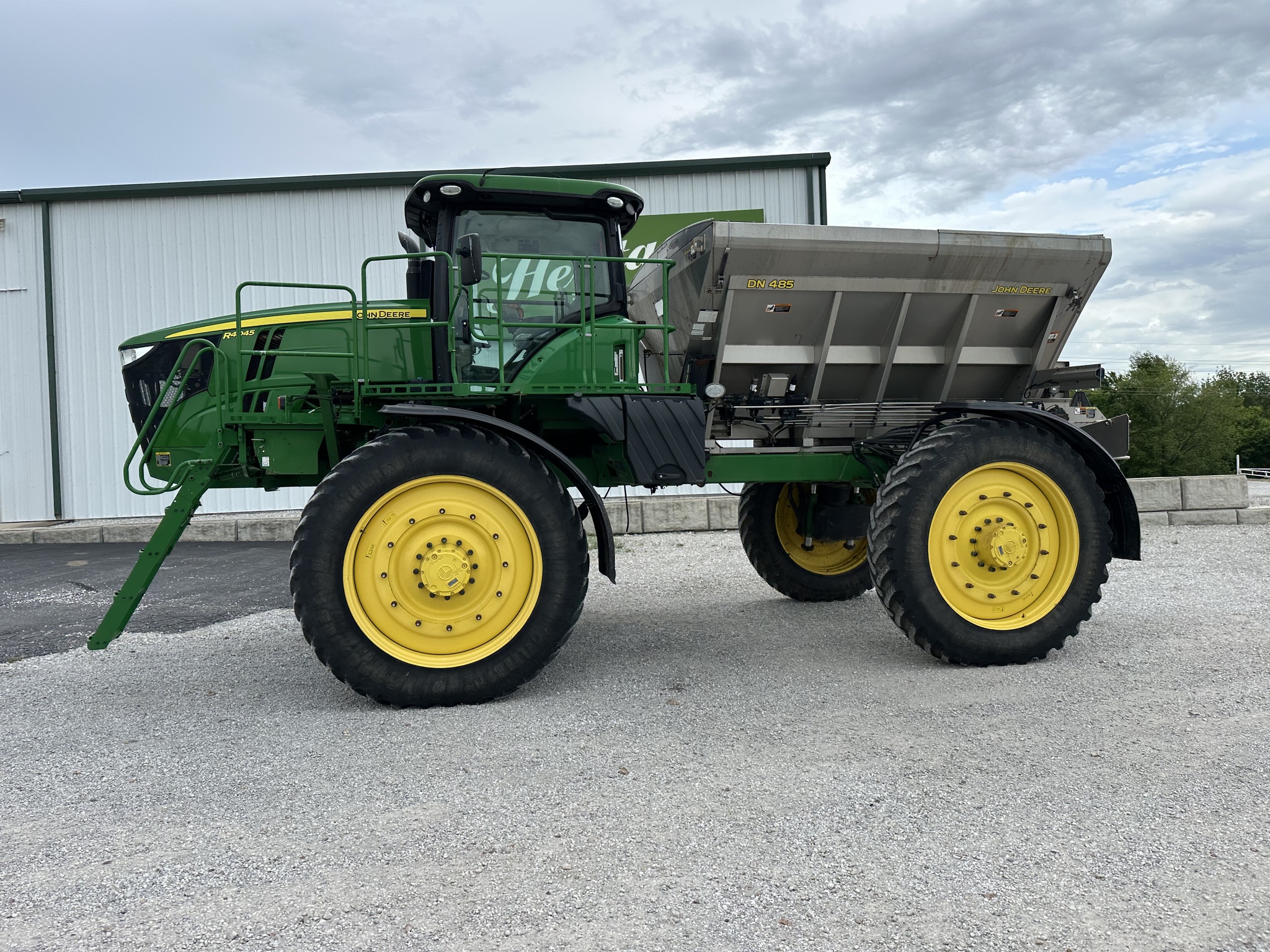  2021 John Deere R4045 at Heritage Tractor in Joplin, MO