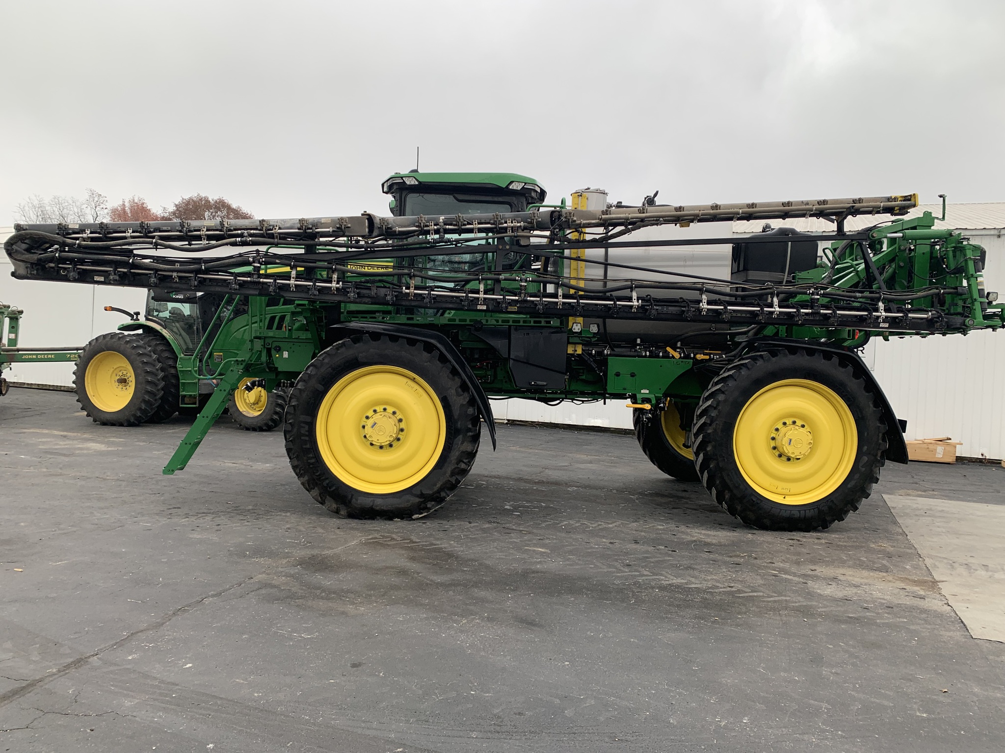  2022 John Deere 616R at Heritage Tractor in Lamar, MO